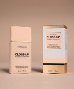 CLOSE-UP FUTURISTIC FOUNDATION  M20 30ML